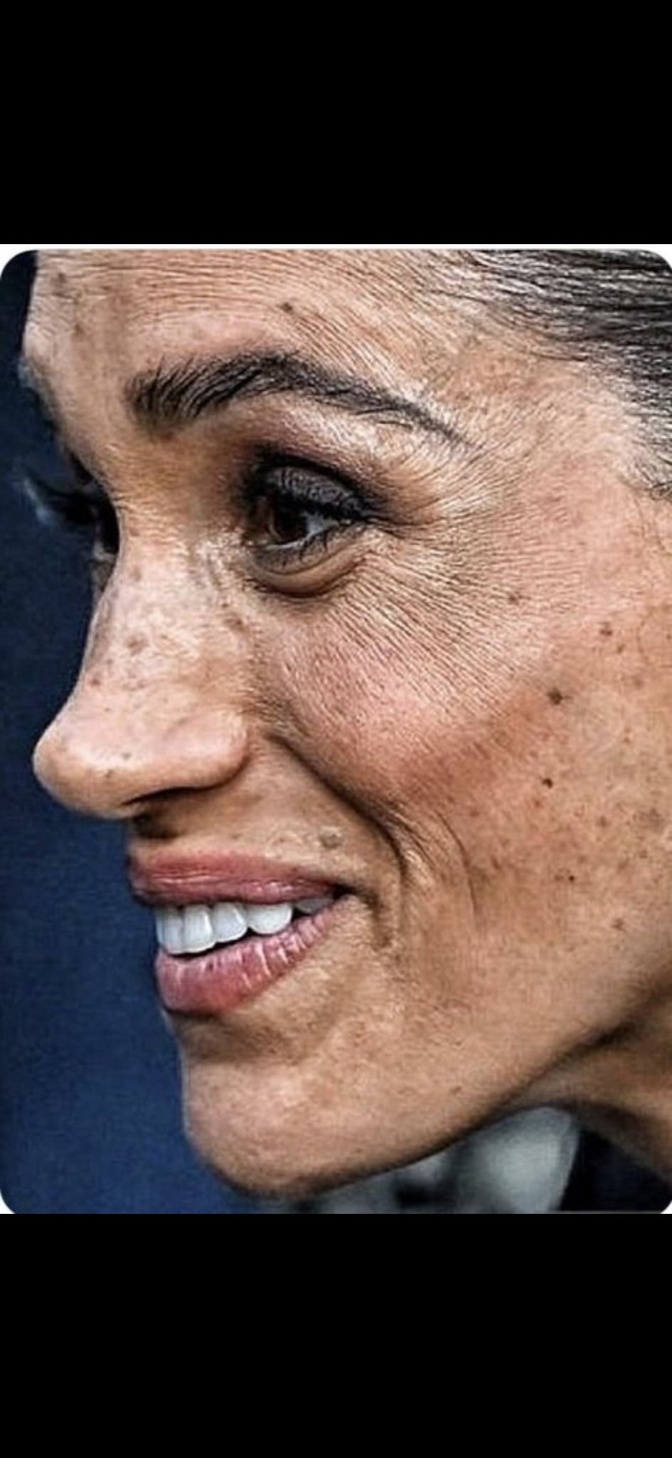 1000956190
